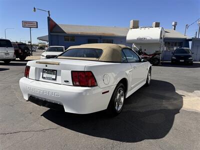 2004 Ford Mustang Deluxe   - Photo 6 - Roy, UT 84067