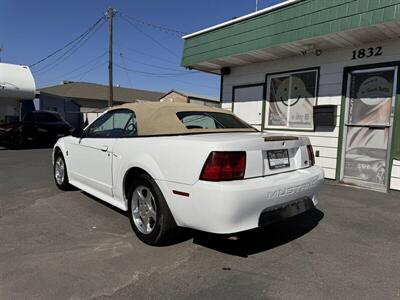 2004 Ford Mustang Deluxe   - Photo 8 - Roy, UT 84067