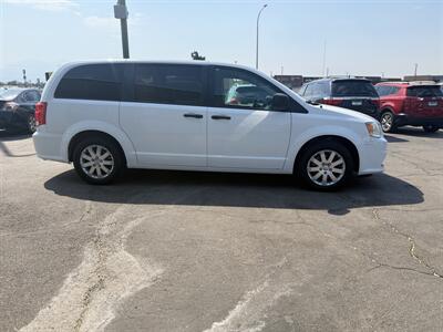 2019 Dodge Grand Caravan SE - Photo 4 - Roy, UT 84067