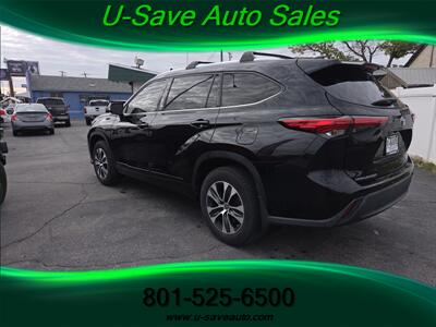 2021 Toyota Highlander XLE - Photo 4 - Roy, UT 84067