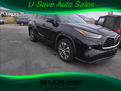 2021 Toyota Highlander XLE - Photo 2 - Roy, UT 84067