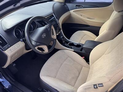 2012 Hyundai SONATA GLS   - Photo 8 - Roy, UT 84067