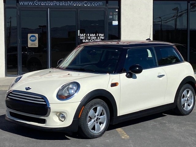 2015 MINI Hardtop 2 Door Cooper   - Photo 1 - Pleasant Grove, UT 84062