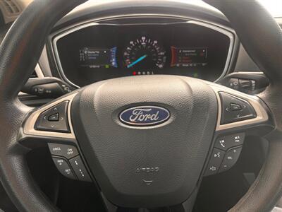 2019 Ford Fusion Hybrid SE   - Photo 30 - San Carlos, CA 94070