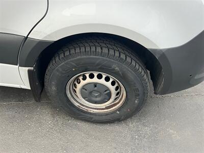 2022 Mercedes-Benz Sprinter 1500   - Photo 20 - San Carlos, CA 94070