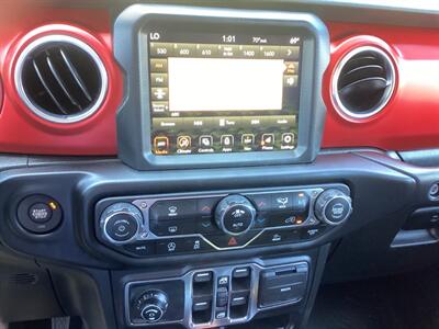 2022 Jeep Gladiator Rubicon   - Photo 22 - San Carlos, CA 94070