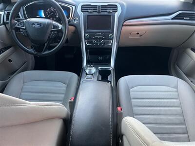 2019 Ford Fusion Hybrid SE   - Photo 10 - San Carlos, CA 94070