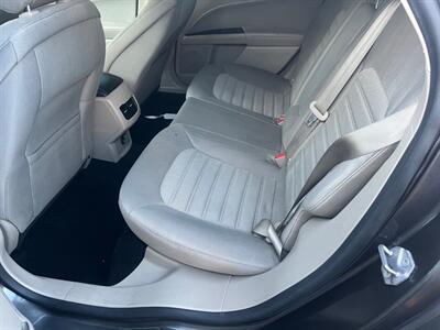 2019 Ford Fusion Hybrid SE   - Photo 8 - San Carlos, CA 94070