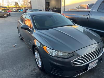 2019 Ford Fusion Hybrid SE   - Photo 2 - San Carlos, CA 94070