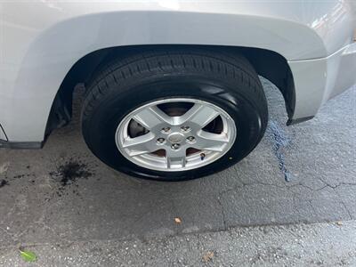 2006 Jeep Grand Cherokee Laredo - Photo 9 - San Carlos, CA 94070