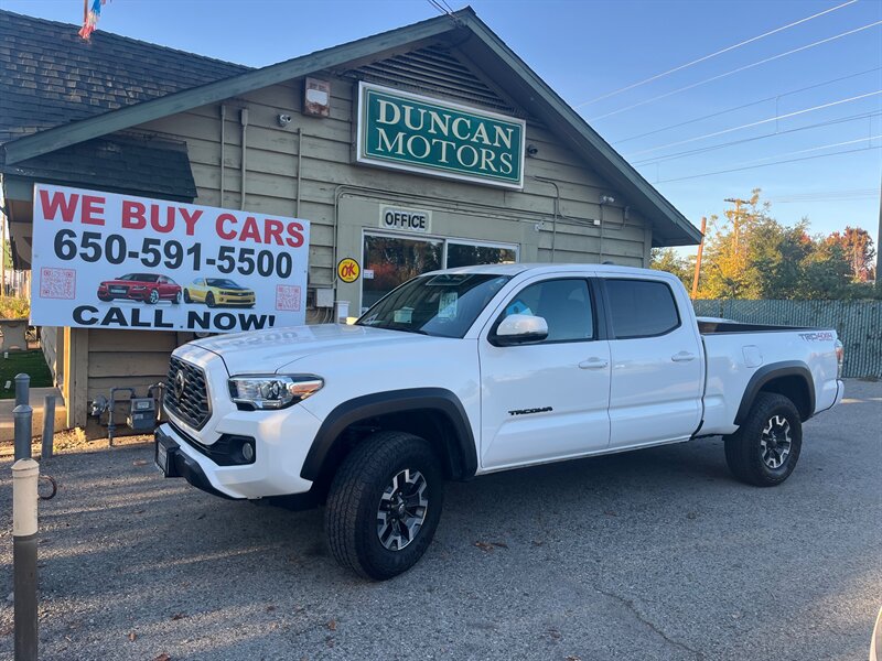 2023 Toyota Tacoma SR5 V6  4 x 4