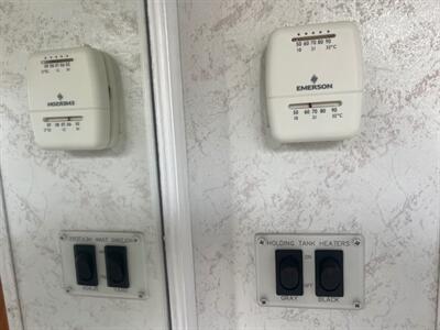 2002 Chevrolet Express 3500   - Photo 36 - San Carlos, CA 94070