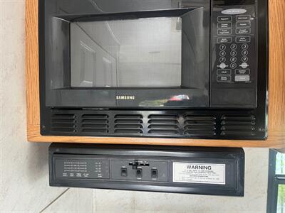 2002 Chevrolet Express 3500   - Photo 15 - San Carlos, CA 94070