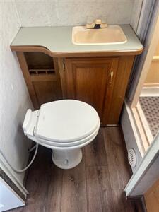 2002 Chevrolet Express 3500   - Photo 40 - San Carlos, CA 94070