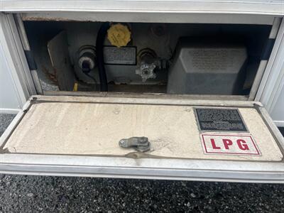 2002 Chevrolet Express 3500   - Photo 35 - San Carlos, CA 94070