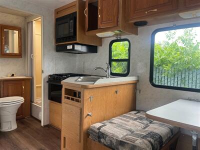 2002 Chevrolet Express 3500   - Photo 20 - San Carlos, CA 94070