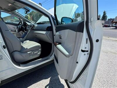 2009 Toyota Venza AWD V6   - Photo 31 - San Carlos, CA 94070