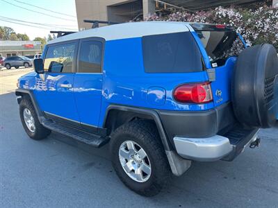 2007 Toyota FJ Cruiser 4dr SUV   - Photo 15 - San Carlos, CA 94070