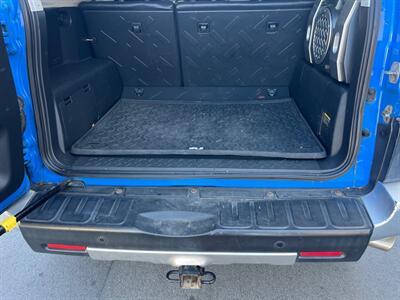 2007 Toyota FJ Cruiser 4dr SUV   - Photo 14 - San Carlos, CA 94070