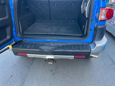 2007 Toyota FJ Cruiser 4dr SUV   - Photo 13 - San Carlos, CA 94070