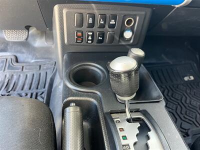 2007 Toyota FJ Cruiser 4dr SUV   - Photo 10 - San Carlos, CA 94070