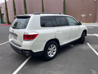 2013 Toyota Highlander SE awd - Photo 5 - San Carlos, CA 94070
