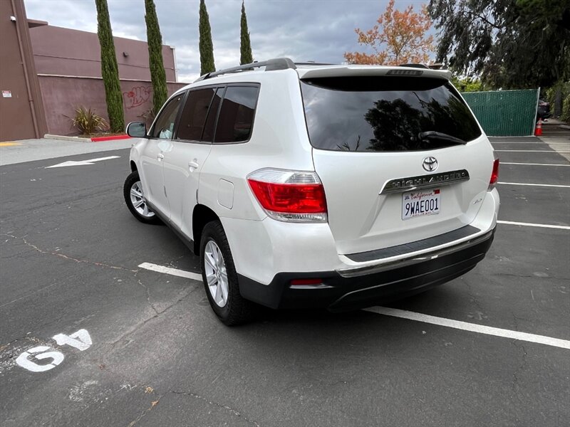 2013 Toyota Highlander Base - Photo 8
