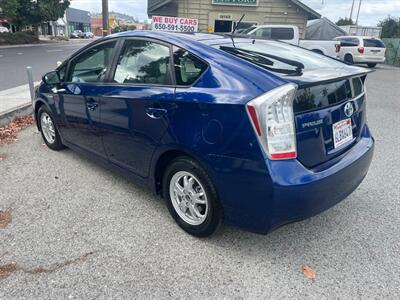 2010 Toyota Prius II  2 - Photo 3 - San Carlos, CA 94070