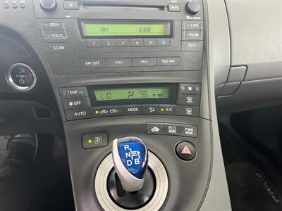 2010 Toyota Prius II  2 - Photo 12 - San Carlos, CA 94070