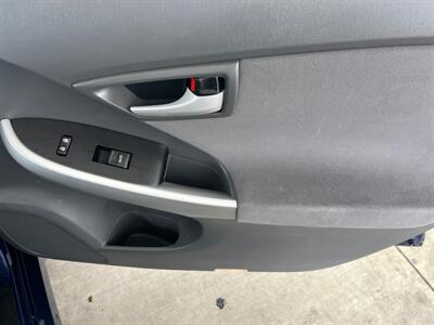 2010 Toyota Prius II  2 - Photo 13 - San Carlos, CA 94070
