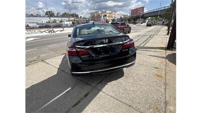 2017 Honda Accord Hybrid EX-L   - Photo 5 - Elmhurst, NY 11373