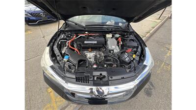 2017 Honda Accord Hybrid EX-L   - Photo 8 - Elmhurst, NY 11373