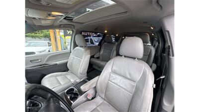 2017 Toyota Sienna XLE 7-Passenger - Photo 17 - Elmhurst, NY 11373