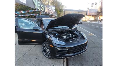 2018 Porsche Cayenne Turbo   - Photo 24 - Elmhurst, NY 11373