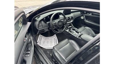 2018 Kia Stinger Premium   - Photo 10 - Elmhurst, NY 11373
