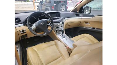 2008 Subaru Tribeca Ltd. 5-Pass.   - Photo 12 - Elmhurst, NY 11373