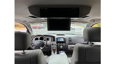 2011 Toyota Sequoia Platinum   - Photo 7 - Elmhurst, NY 11373