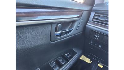 2018 Lexus ES 350   - Photo 13 - Elmhurst, NY 11373