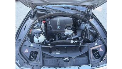 2013 BMW 528i xDrive - Photo 9 - Elmhurst, NY 11373