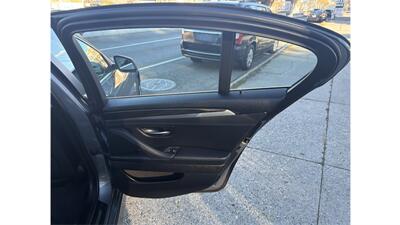 2013 BMW 528i xDrive - Photo 12 - Elmhurst, NY 11373