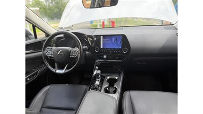 2022 Lexus NX 350h NX350H - Photo 11 - Elmhurst, NY 11373