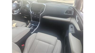 2020 Subaru Ascent Limited 7-Passenger   - Photo 9 - Elmhurst, NY 11373