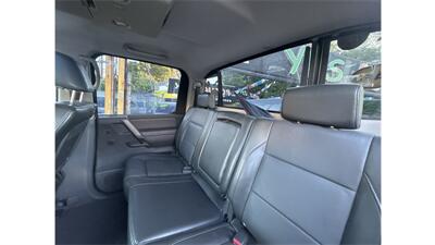 2006 Nissan Titan XE 4dr Crew Cab - Photo 17 - Elmhurst, NY 11373