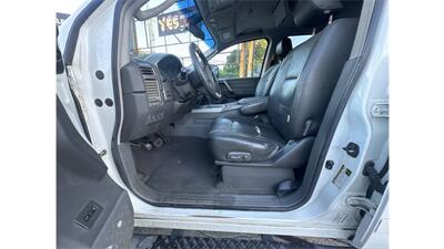 2006 Nissan Titan XE 4dr Crew Cab - Photo 9 - Elmhurst, NY 11373