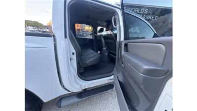 2006 Nissan Titan XE 4dr Crew Cab - Photo 19 - Elmhurst, NY 11373