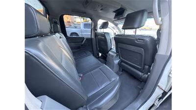 2006 Nissan Titan XE 4dr Crew Cab - Photo 21 - Elmhurst, NY 11373