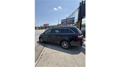 2011 Honda Odyssey EX-L   - Photo 2 - Elmhurst, NY 11373