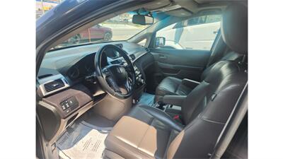 2011 Honda Odyssey EX-L   - Photo 11 - Elmhurst, NY 11373
