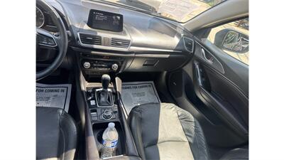 2018 Mazda Mazda3 Grand Touring - Photo 14 - Elmhurst, NY 11373