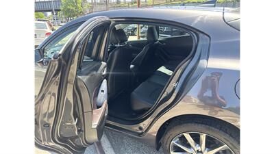 2018 Mazda Mazda3 Grand Touring - Photo 17 - Elmhurst, NY 11373